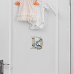 Plaque de Porte de Chambre d'Enfant en Bois Personnalisée avec Nom et Initiale Cadeau Anniversaire pour Enfants