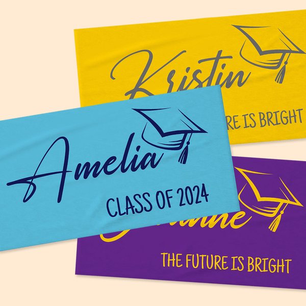 Serviette de Plage Multicolore Personnalisée avec Nom Super Absorbant à Séchage Rapide Motif Chapeau de Diplôme Class of 2024 Cadeau Graduation