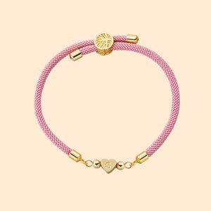 Bracelet Tressé Ajustable Personnalisé avec Initiale Gravée sur Breloque en Cœur Cadeau Anniversaire pour Femme