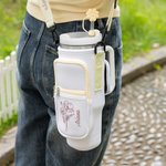 Spersonalizowana wodoodporna torba na butelkę wody Birth Flower Carrier Bag na 40 uncji Stanley z regulowanym paskiem i darmową słomianą nakładką na prezent urodzinowy dla niej