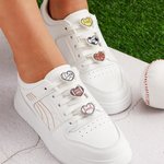 Breloques de Chaussures Set de 2 Personnalisé avec Numéro Lettre Balle Ballon Accessoires Forme Coeur Cadeau de Match Jeu pour Amoureux du Sport