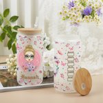 Taza de vidrio esmerilado con tapa de bambú y pajita personalizada de dibujos animados rosa mariposa floral 20 oz regalo de cumpleaños para dama de ho