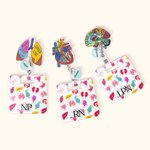 Personalisierte Anatomische Herz Gehirn Lunge Einziehbare Badge Reel mit Namen Charm und Badge Buddy Geschenk für Krankenschwester Arzt Medizinstudent