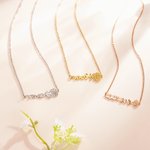 Personalisierte zierliche hebräischen Namen Halskette mit Geburt Blume Geburtstag jüdische Bat Mitzvah Geschenk für Frauen
