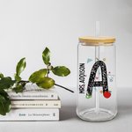 Personalisierte niedliche Graffiti Brief 20oz Glas Becher mit Namen Deckel und Stroh Teacher's Day Anerkennung Geschenk für Lehrer
