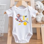 Henkilökohtainen ensimmäinen matka Auringon ympäri Matching paita Baby Onesie vauvan valokuva ja nimi Syntymäpäivä Baby Shower lahja uudelle vauvalle vanhemmille
