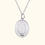 Gepersonaliseerde hoefijzer ovale hanger ketting met gegraveerde naam Lucky Charm sieraden verjaardag verjaardagscadeau voor vrouw meisje paard liefhe