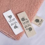 Personalisierte Näh-Etikette mit Namen und Text aus 100% Baumwolle für Kleidung Handgemacht 50 Stück Set Geschenk für Strick- und DIY-Liebhaber