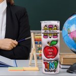 Personalisierte 3D aufgeblasenen Effekt Apple Pencil Rainbow Design 20oz Skinny Becher mit Namen Deckel und Stroh Wertschätzung Teacher's Day Geschenk