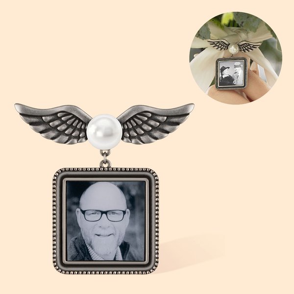 Personalized Pearl Wings Lapel Pin Brooch with Photo and Engraved Text for Wedding Memorial Gift for Bride Bridegroom