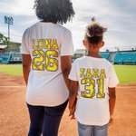 Maglietta personalizzata Softball 100% cotone per bambini adulti con nome e numero Regalo di compleanno per gli amanti dello sport del softball