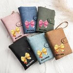 Personlig Tri-Fold Coquette Bow Pencil Leather Plånbok med namn och korthållare Läraruppskattning Tillbaka till skolan Present till lärare