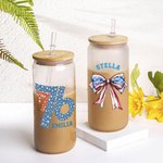 Personlig Amerikansk Flagga 1776 Fluga 20oz Glasmugg med Namn och Sugrör 4:e Juli Independence Day Present till henne