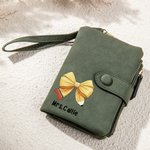 Personlig Tri-Fold Coquette Bow Pencil Leather Plånbok med namn och korthållare Läraruppskattning Tillbaka till skolan Present till lärare