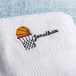 Toalla de gimnasio de algodón bordada con el tema del baloncesto personalizada y superabsorbente con el nombre Regalo de cumpleaños deportivo para los