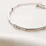 Bracelet Minimaliste Personnalisé avec Message Secret en Morse Cadeau d'Amitié à Longue Distance pour les Femmes