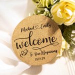 Henkilökohtainen sarja 10 uudelleenkäytettävää häät Favor Cork Coasters parin nimellä ja päivämäärällä Bridal Shower -lahja vastanaineille