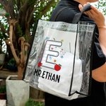 Sac Fourre-tout Transparent Imperméable Personnalisé avec Nom et Initiale Motif Pomme Crayon Cadeau Rentrée Remerciement pour Enseignant