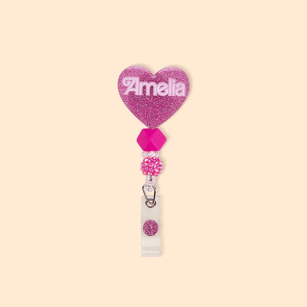 Personalizzato Hot Pink Doll Beaded Glitter Heart Acrilico retrattile Badge Reel con nome Compleanno Infermiere Week Regalo per infermieri medici lavo