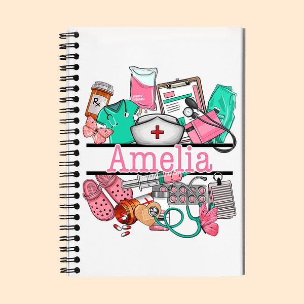 Personalisierte Krankenschwester Hut Stethoskop medizinische Element 120 Seiten A5 liniert Spiral Notebook mit Namen Graduierung Anerkennung Geschenk 