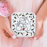 Boîte à Bijoux en Cuir Personnalisée avec 2-9 Ours Noms et Fleurs de Naissance Accessoire de Voyage Portable Cadeau d'Anniversaire Fête pour Femme