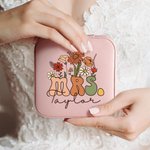 Personlig Vintage Flower Mrs Smyckeskrin i läder med namn Bridal Shower Appreciation Travel Essentials Present till henne
