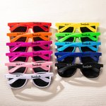 Personalisierte mehrfarbige Sonnenbrille mit Text Gravur 10er Set Hochzeit Junggesellenabschied Party Foto-Requisiten für Klub Verrein Party-Liebhaber