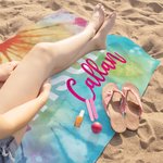 Henkilökohtainen ylimitoitettu ylisuuri Nopea kuivaus Tie Dye rantapyyhe nimellä Syntymäpäivä Kesäloma Party lahja hänelle