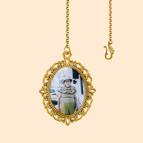 Gepersonaliseerde Vintage Lace Oval Photos Graduation Cap Charm met gegraveerde tekst Disc Graduation Ceremonies Memorial Gift voor klasse van 2025 afgestudeerden