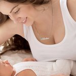 Collana con ciondolo personalizzato in argento sterling con corona e cuore, regalo di compleanno per la festa della mamma.