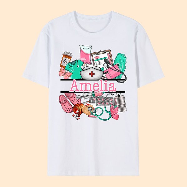 Gepersonaliseerd Medisch Elementen 100% Katoenen T-shirt met Naam Waardering Afstudeergeschenk voor Verpleegkundige Medisch Personeel Student