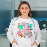 Gepersonaliseerd Medisch Elementen 100% Katoenen T-shirt met Naam Waardering Afstudeergeschenk voor Verpleegkundige Medisch Personeel Student