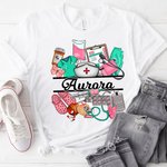 Gepersonaliseerd Medisch Elementen 100% Katoenen T-shirt met Naam Waardering Afstudeergeschenk voor Verpleegkundige Medisch Personeel Student