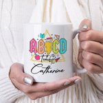 Spersonalizowany kubek ceramiczny ABCD Teacher Tour Retro Neon Letter 11oz 15oz z imieniem i nazwiskiem Powrót do szkoły Prezent dla nauczyciela