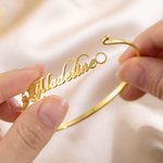 Personalisierte Minimalist Name Armreif Stilvolle Schmuck Geburtstag Jahrestag Hochzeit Geschenk für Frauen