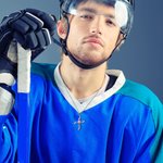 Grabado personalizado Palo de Hockey Cruz collar con el número de regalo de cumpleaños para los amantes del deporte