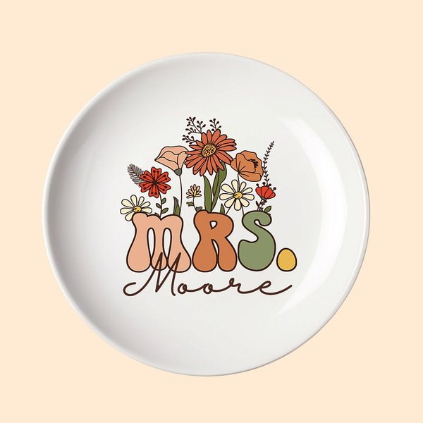 Personalized Retro Wildflowers MRS. Ceramic Jewelry Dish with Name Appreciation Bridal Shower Wedding Gift for Bride To Be