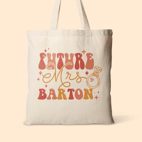 Sac en Toile Réutilisable Personnalisé avec Nom de Famille Thème Future Mrs Cadeau de Fiançailles pour Nouvelle Mariée