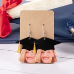 Personalizado Divertido Gorra de Graduación HD Cara Claro Foto Pendientes Acrílico Colgante con Nombre Fiesta de Graduación Regalo para la Clase de 2026 Graduados
