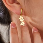 Personalised Cute 1-3 Dog Paw Prints Women Huggie Hoop Earrings with Engraved Name Birthday Memorial Gift for Pet Lovers