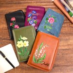 Personalisierte Aquarell Geburt Blume Leder Notebook Organizer mit Namen und Notebook Reisezubehör Geburtstagsgeschenk für Travel Lovers