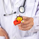 Canard en Caoutchouc Personnalisé avec Texte sur Étiquette en Bois Lot de 2 Jouets Style Médecin Infirmière Cadeau pour Étudiant en Médecine