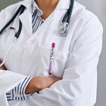 Personalisierte Glitter Medical Portable LED Pen Light mit Namen und Titel Wertschätzung Geburtstagsgeschenk für Arzt Krankenschwester medizinisches P
