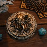 Personalisierter Cthulhu Würfel Spinner mit Namen Gravur Geburtstag Brettspiel RPG Rollen- und Tischspiel Gaming Party Geschenk für Cthulhu Fan