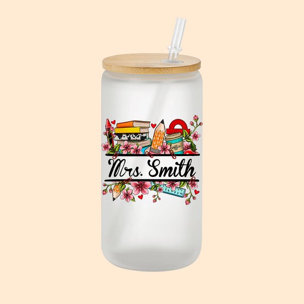 Personalisierte Schule liefert Elemente Name mattiertes Glas Becher mit Bambusdeckel und Stroh Wertschätzung Lehrer Tag Geschenk für Lehrer