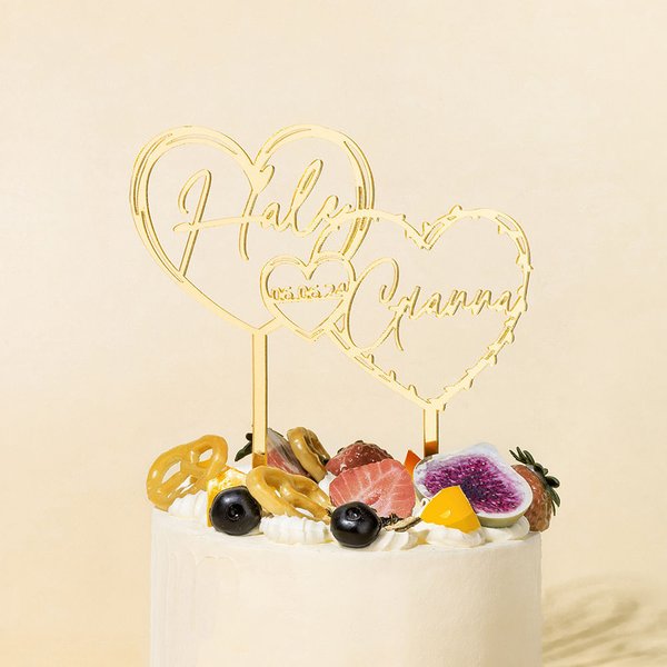 Personalisierte Spiegel Glitter Herz Acryl Hochzeitstorte Topper mit Namen und Datum Hochzeit Jahrestag Geschenk für Braut Bräutigam