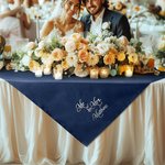 Mantel Bordado Personalizado Señor y Señora con Nombre Decoración de Mesa Regalo de Boda para Novio Novia