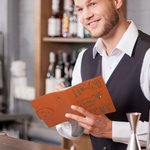 Personalisiertes Cocktail Rezept Leder-Notizbuch mit Namen 70 Blatt Nachfüllbares Ringbuch Geburtstag Oktoberfest Geschenk für Cocktail-Liebhaber