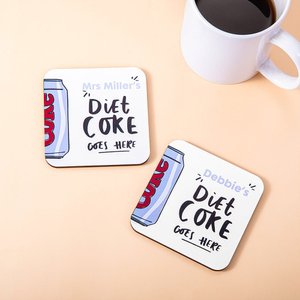 Gepersonaliseerde Diet Coke Goes Here Waterabsorberende Houten Onderzetter met Naam Grappig Verjaardagscadeau voor Housewarming Liefhebbers van Cola