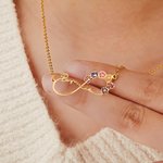 Collar Personalizado Infinito Flor de Nacimiento con Nombre Cumpleaños Aniversario para Mujer